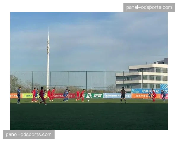 民间足球联赛报告显示，基层比赛定位球得分占比远低于职业赛场